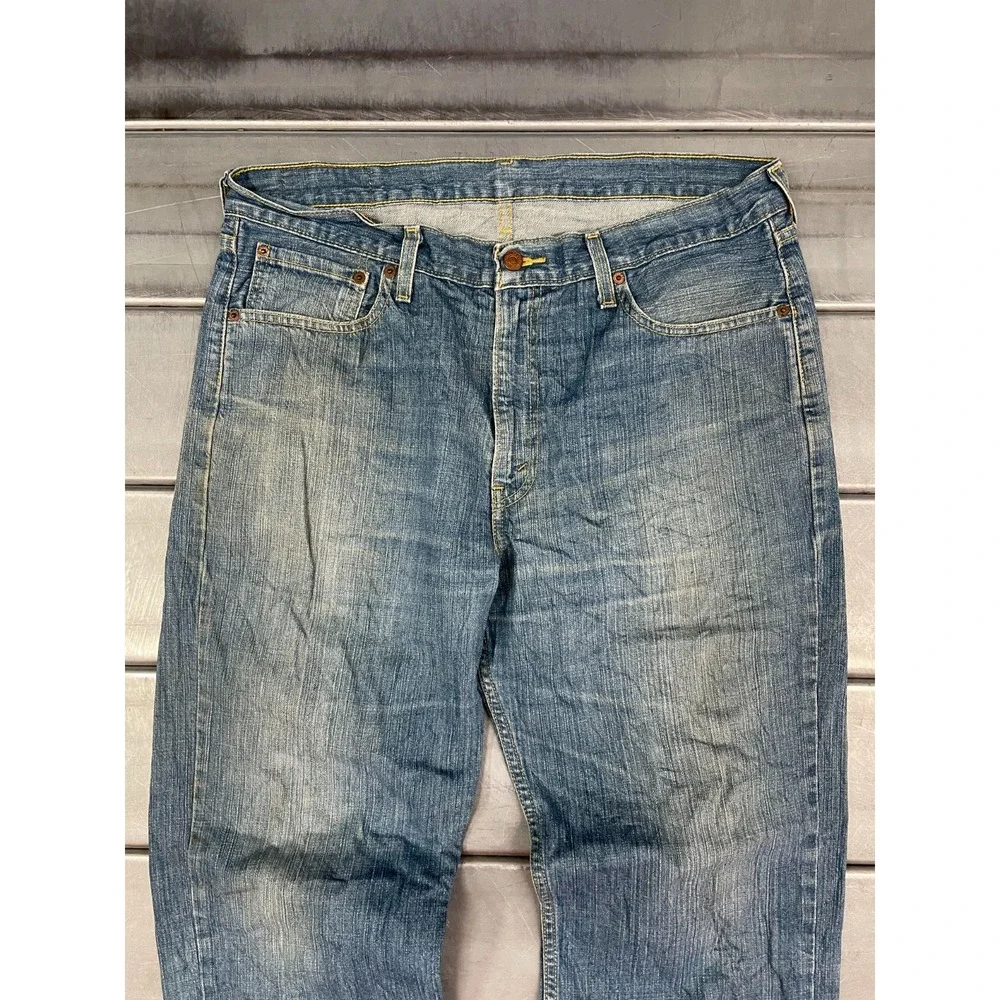 VTG Levis 751 Jeans Mens 36X32 Blue Medium Wash Denim Straight Leg 100%‎ Cotton